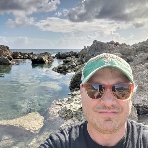 Profile picture for Lance Hansen