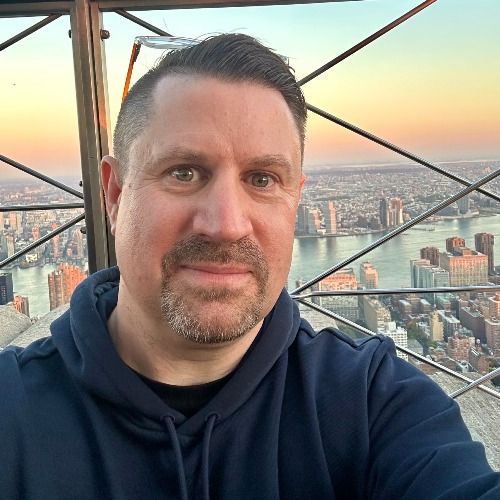 Profile picture for Ian Lewins