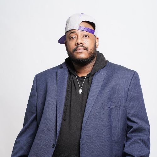 Profile picture for Darius Chambers
