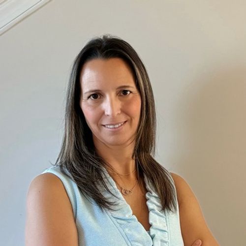 Profile picture for Patricia Oholeguy