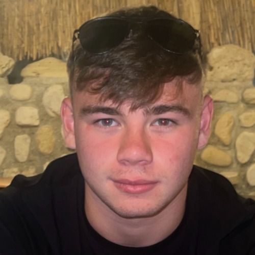 Profile picture for Ross Allison